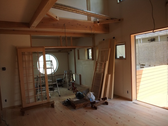 2014.04.05 順番待ちの内部建具たち。
