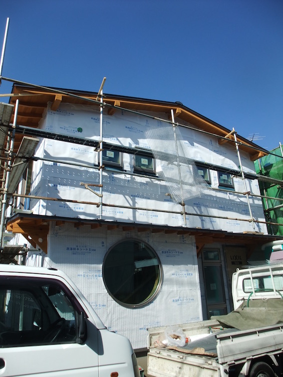 2014.03.08 防水紙、ラス網張り完了です。
