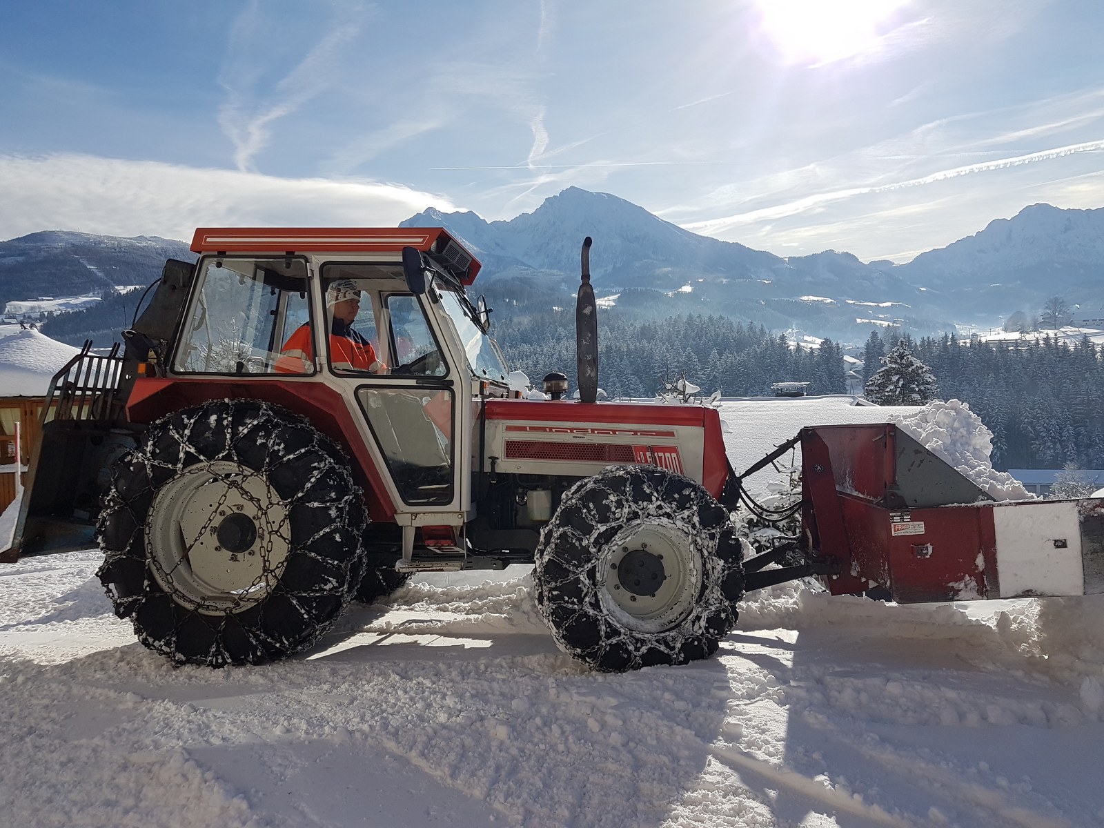 Abschlepphilfe bei Schneetreiben