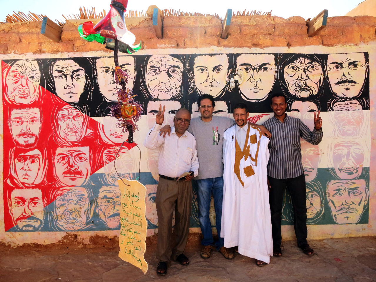  Oasis of hope One day the Saharawi people will enjoy its freedom and dignity through self determination and independence  Abdeslam Omarー 場所: AFAPREDESA