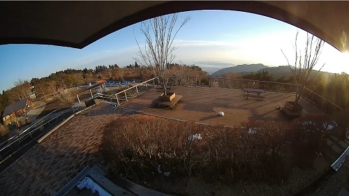 兵庫県の山ライブカメラ｢六甲山ビジターセンター｣の平常時のサンプル画像