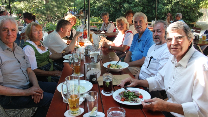 Nachsitzung im Stöckl im Park