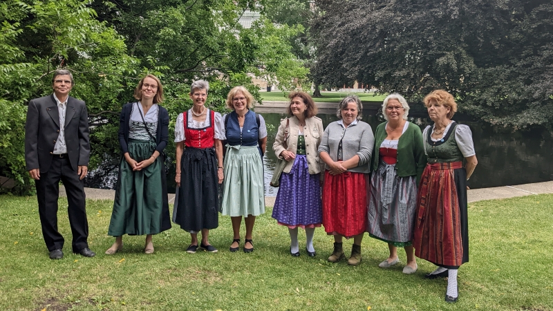 Einsingen im Burggarten