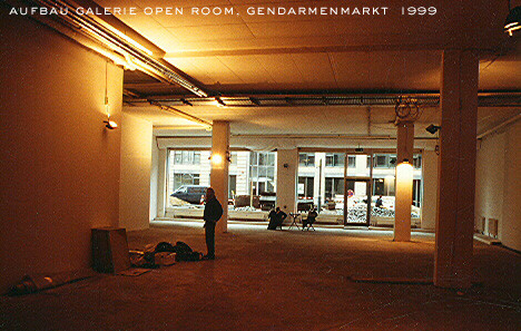 Aufbau Galerie "open room", Berlin-Gendarmenmarkt, 1999