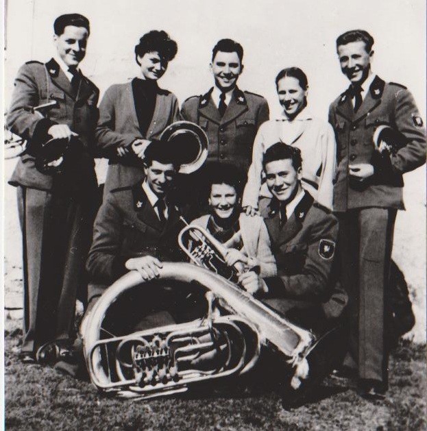2 Quintett um 1955 mit Plötz Lorenz, Dietrich Willi,  Spitzer Hermann, Bärnfeind Otto und Spitzer Hansi mit den Damen Wagendorfer Hermi, Neumann Luise und Rüf Herta
