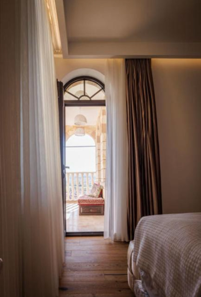 Master Suite mit Balkon