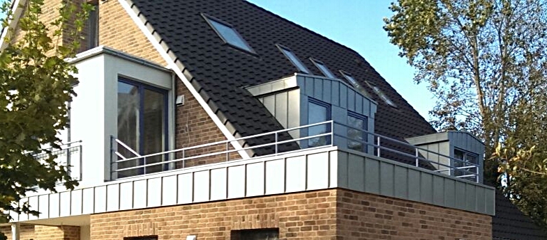 Balkon Stehfalz Zink vorbewittert