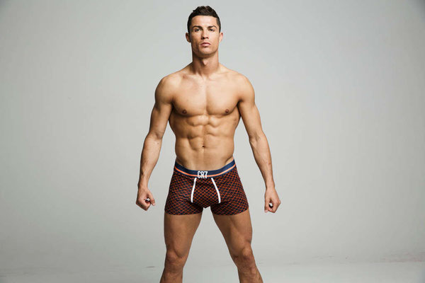 Fisico Cristiano Ronaldo Natura O Aiutino Generazione Fitness