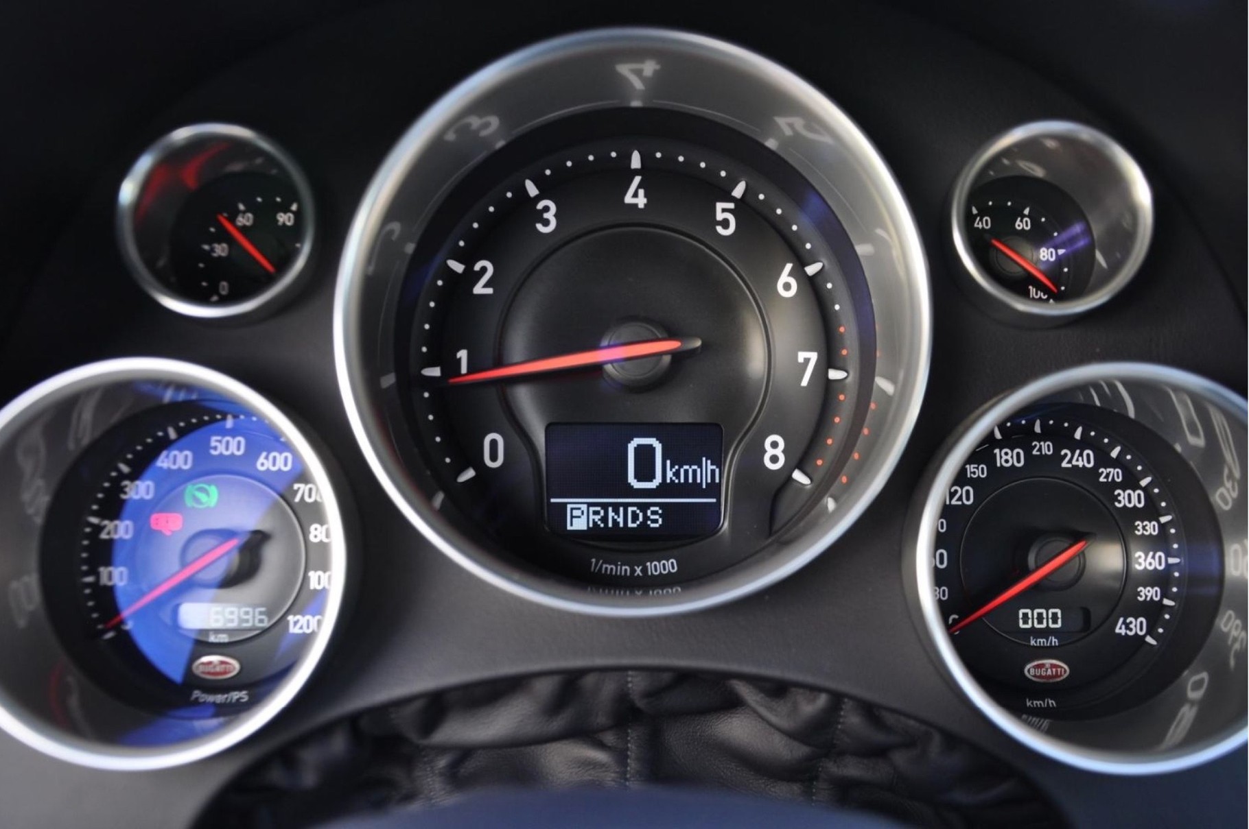 F1 rear wing aerodynamics image