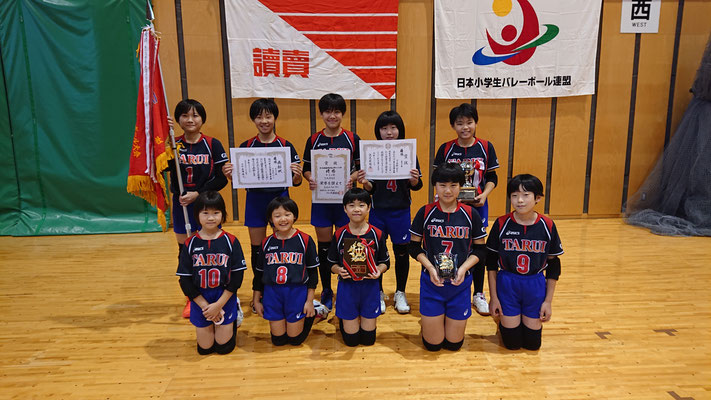 女子　優勝　ＴＡＲＵＩ