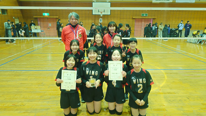 女　子　【 準優勝 】　国府ウイングクラブ (飛騨支部)