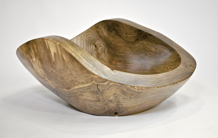 Jörg Pietschmann · V1466 · Walnut, collectible design, vessel, bowl, woodworking, interiordesign, woodsculpture, art, woodart, wooddesign, decorativewood, originalartwork, modernwoodsculpture, joerg pietschmann, oldwood, functional sculpture, artfurniture