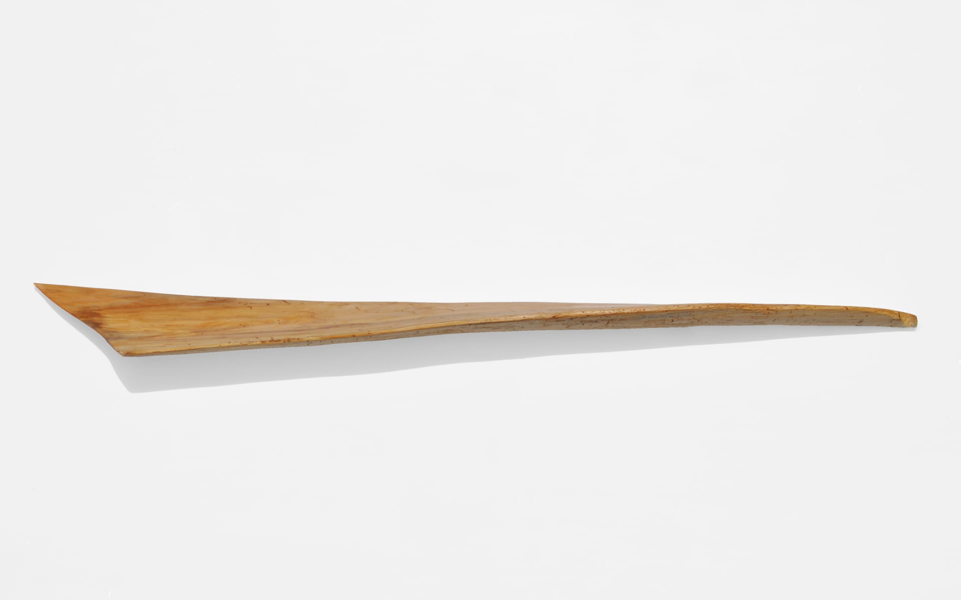 wall shelf by Jörg Pietschmann
