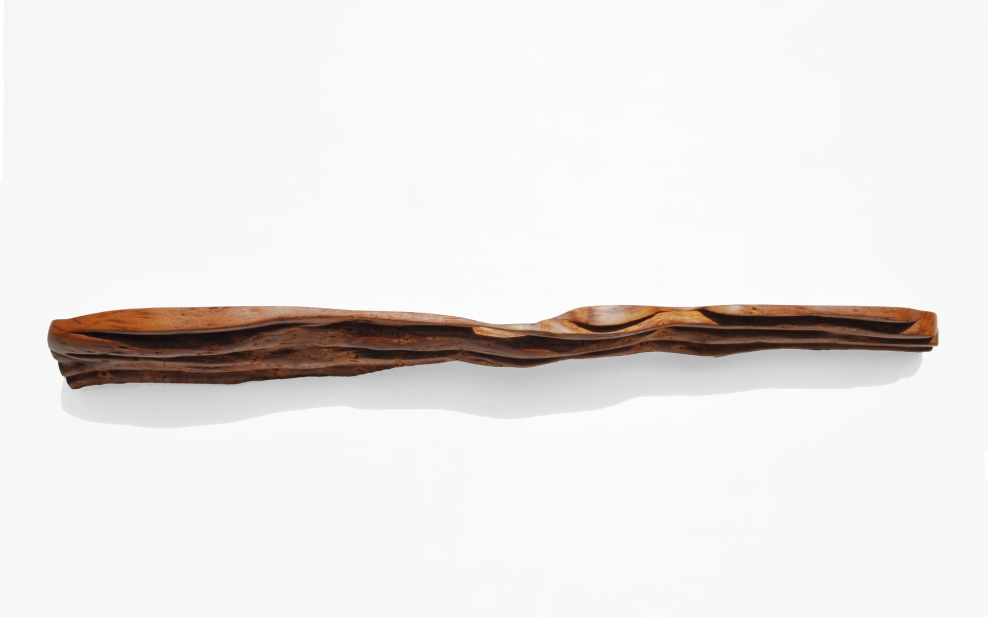 wall shelf by Jörg Pietschmann