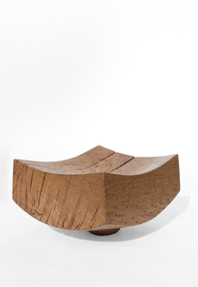 Jörg Pietschmann · V21304 · Oak, collectible design, vessel, bowl, woodworking, interiordesign, woodsculptures, woodart, wooddesign, decorativewood, originalartwork, modernwoodsculpture, joerg pietschmann, oldwood, functional sculpture, artfurniture