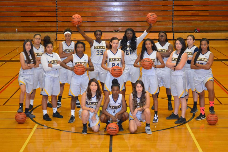 女子バスケ部 16 17シーズン開幕 留学生が２年目のシーズンに挑む アメリカ カリフォルニア留学 マーセッド カレッジ 短期 長期留学 スポーツ留学 ホームステイなど 多数の留学プログラム