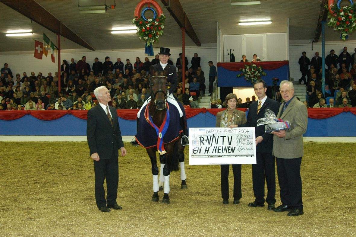 2004 VTV-Hengstchampion in Vechta.