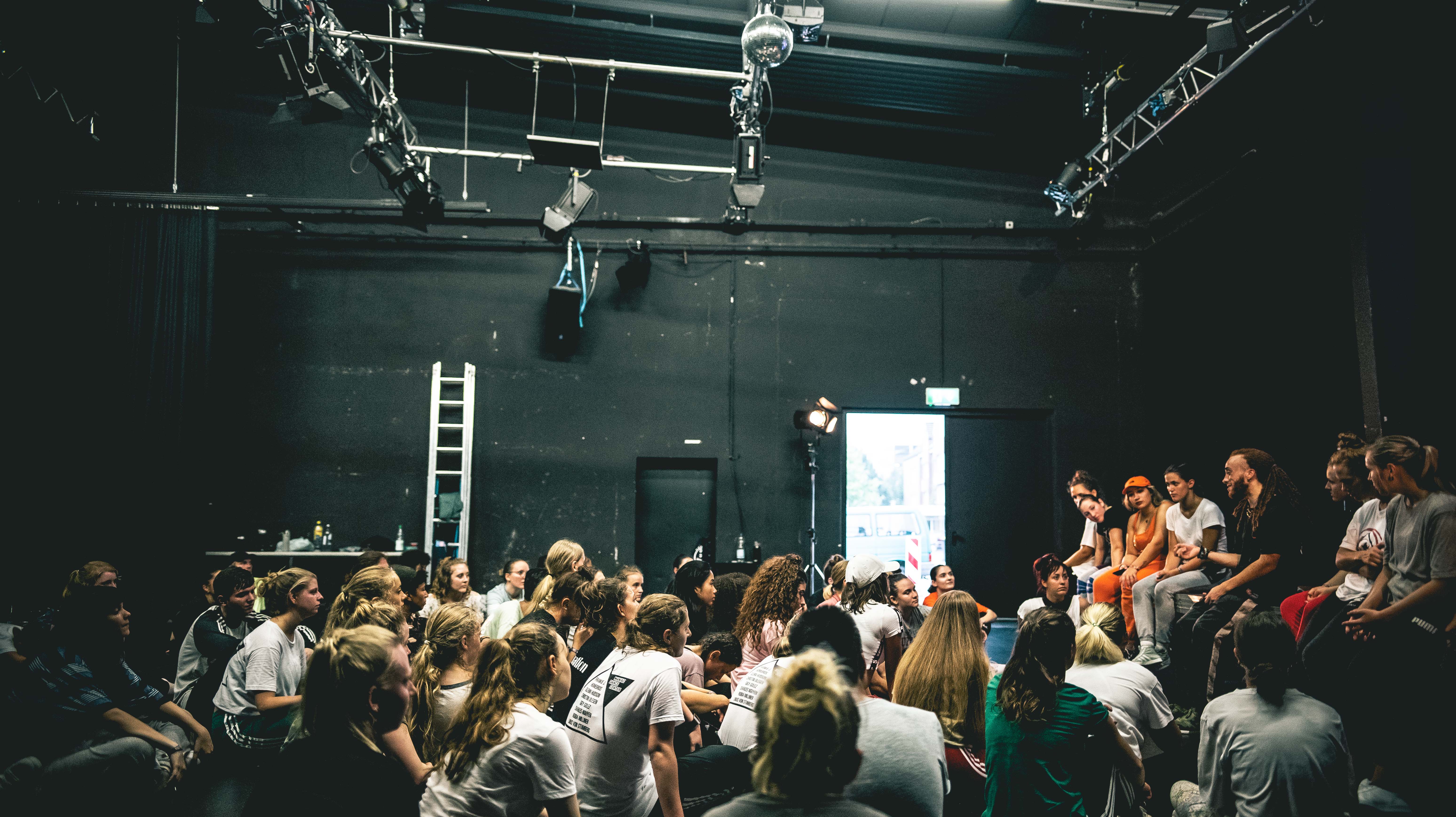 UNTERKUNFT Maniac Dance Center Oldenburg