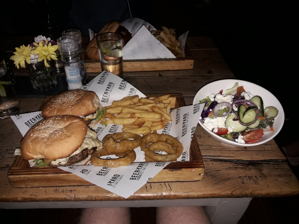 Montag: Burgerspecial