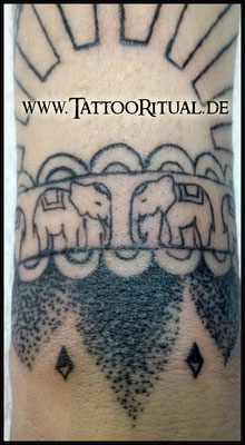 Tattoo Elefanten Mehendi von TattooRitual Rostock