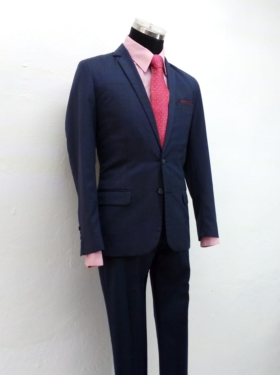 GRADUACIONES E INVITADOS ESPECIALES Venta y Alquile trajes Elegants Chalco, trajes formales