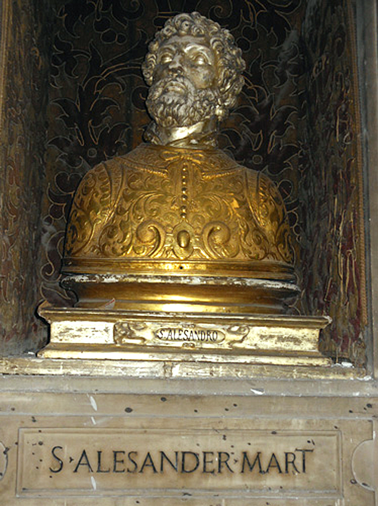 Busto-reliquiario di S. Primiano; continua il pasticcio con le scritte alle basi dei busti