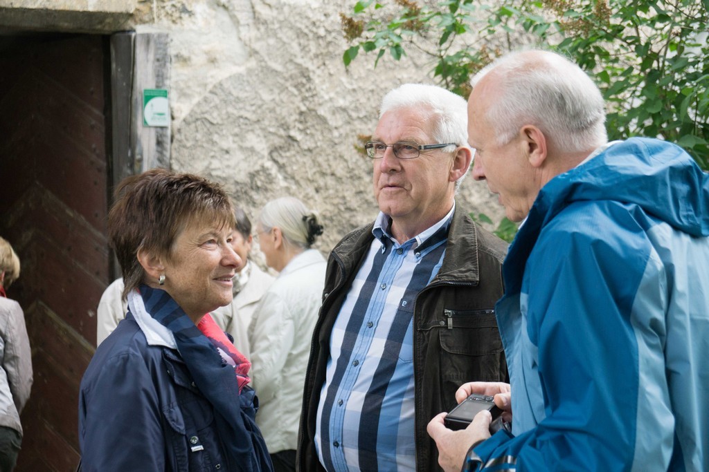 Schatzmeister und Rechnungsprüferin im Gespräch