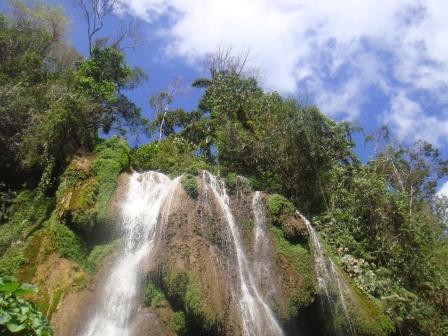 Wunderschöner Wasserfall
