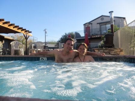 Whirlpool im Sunnyvale Garden Suites