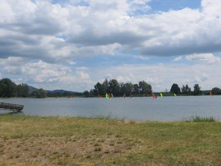 Surfkurs auf dem See