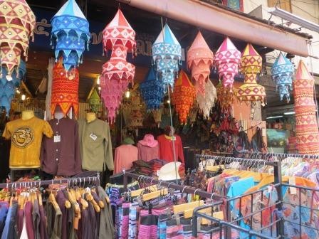 Warorot Market