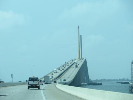 Sunshine Skyway Bridge auf dem Weg nach St. Pete Beach