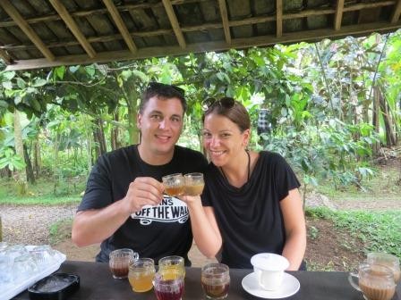 Bei der Tee- und Kaffeeprobe