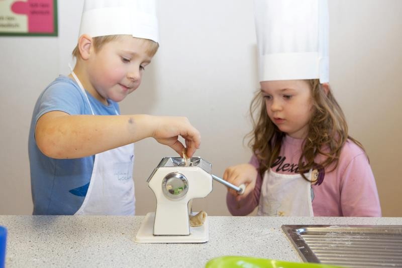 "Nudelwerkstatt" in der Grundschule Appelhoff mit kochschule.de