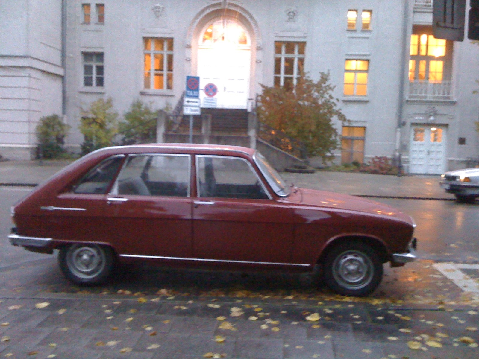 R16TL automatic