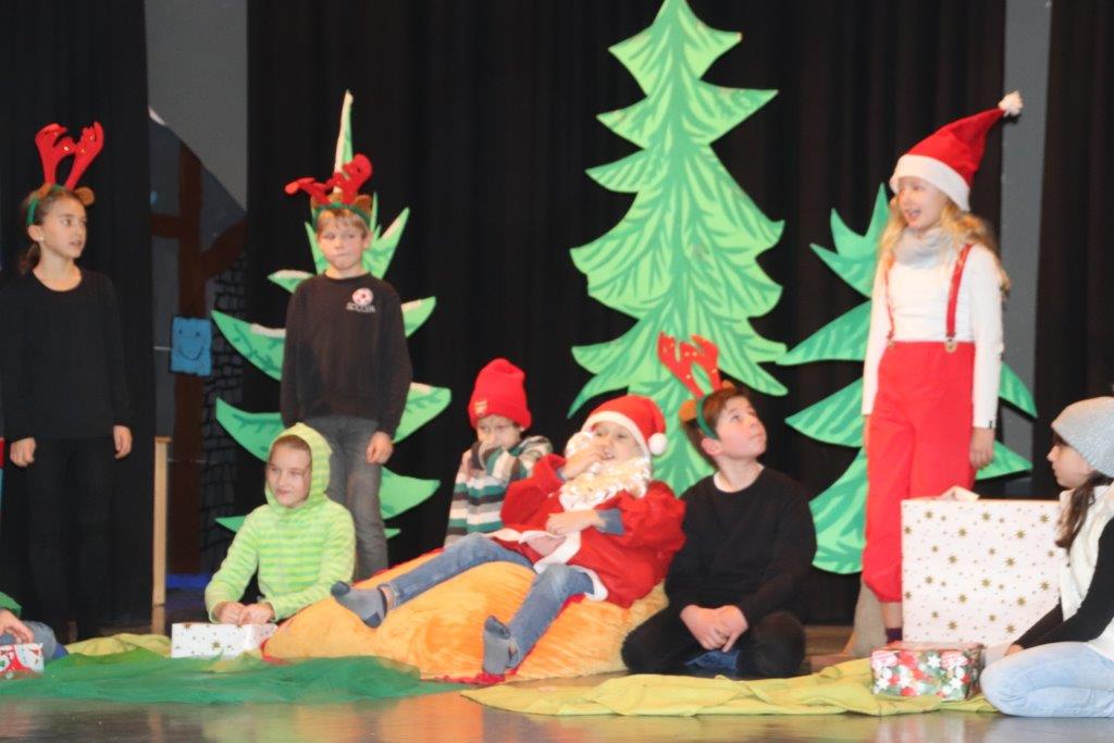 Weihnachtsmusical der Klasse 3b