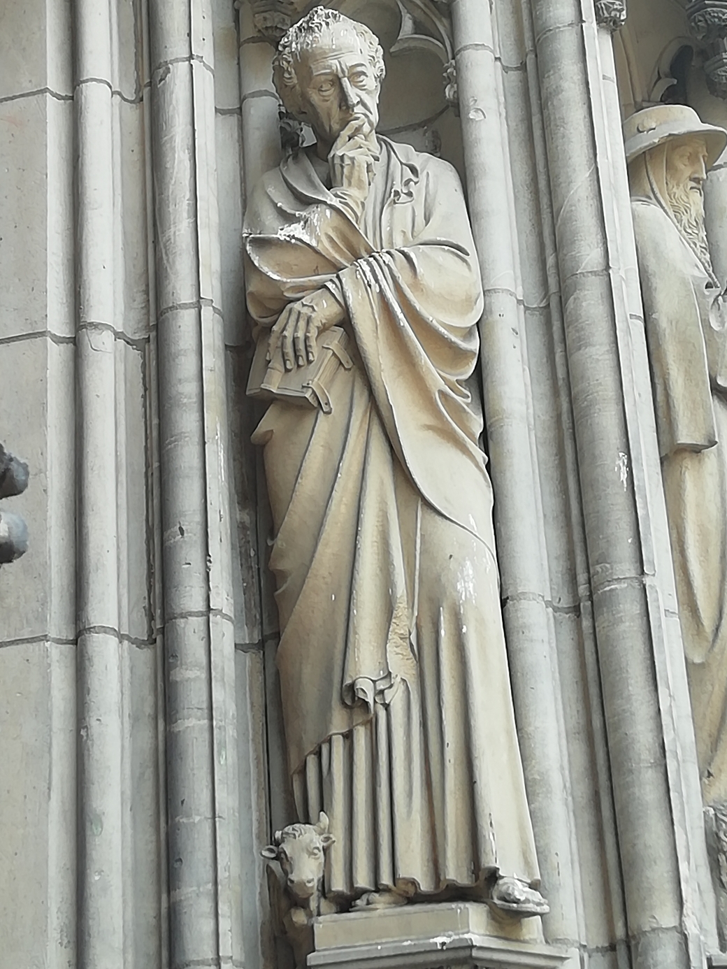 From the roots of it, culture in Germany has been shaped by major intellectual and popular currents in Europe, both religious and secular. Historically, Germany has been called "Das Land der Dichter und Denker," the land of poets and thinkers. This great statue they have here in the entrance to the Lemberty church I didn't really know who he was or why he is there at the beginning but when I asked and searched a little bit more about it. This is Johann Wolfgang von Goethe and he was a German writer, a poat and a statesman. It really makes sense now because this poat and thinker is a role model, so respected that they have him beautifully sculptured and thinking in the entrance of the St Lemberty church. But reading some of the thoughts he left behind you would understand why this man is a Saint.