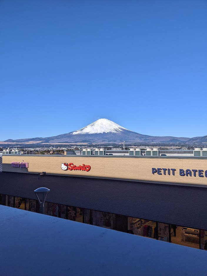 新年明けましておめでとうございます。
