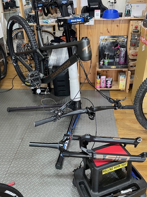 誉自転車のお仕事15　MTBメンテナンスの話