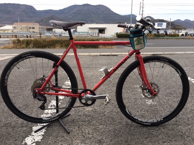 暇なんで私のSURLYストラグラーを紹介します。 - 誉自転車のホームページ