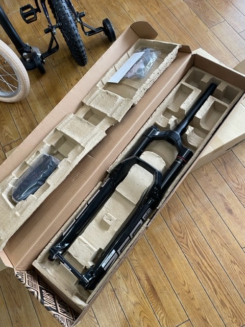 2023ROCKSHOX ZEB ultimateのご購入ありがとうございました