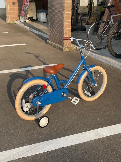 littletokyobike18 マットフレンチブルーの御購入ありがとうございました