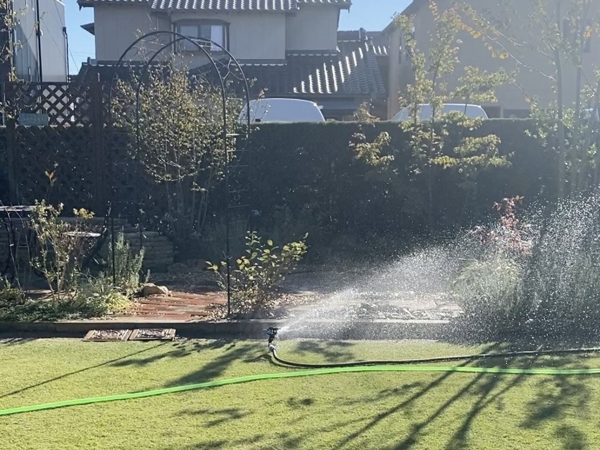 節水時の水やりと雨水タンク