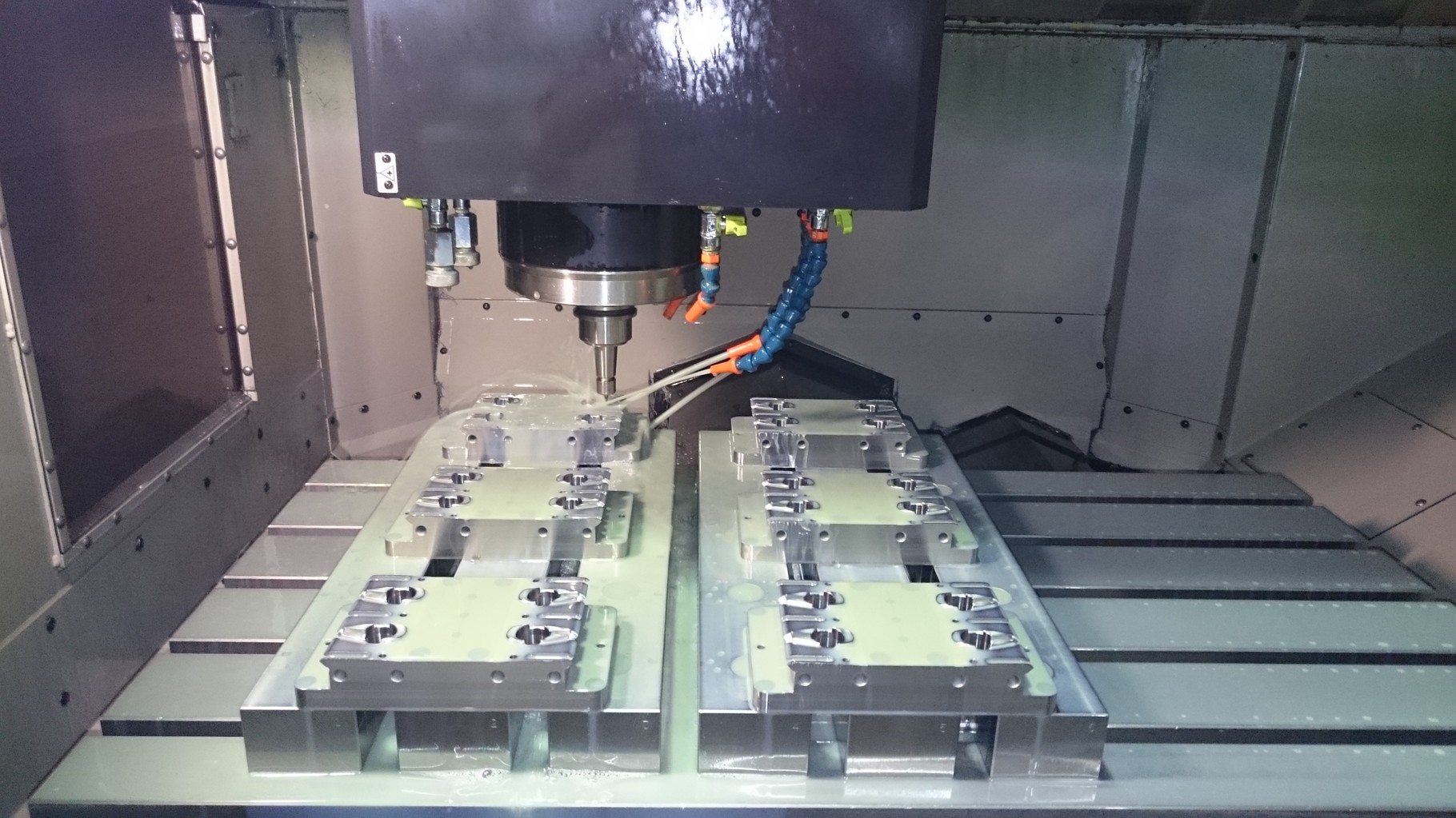MAKINO V56