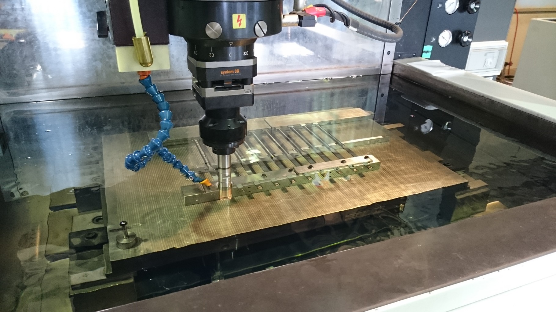MAKINO EDNC65