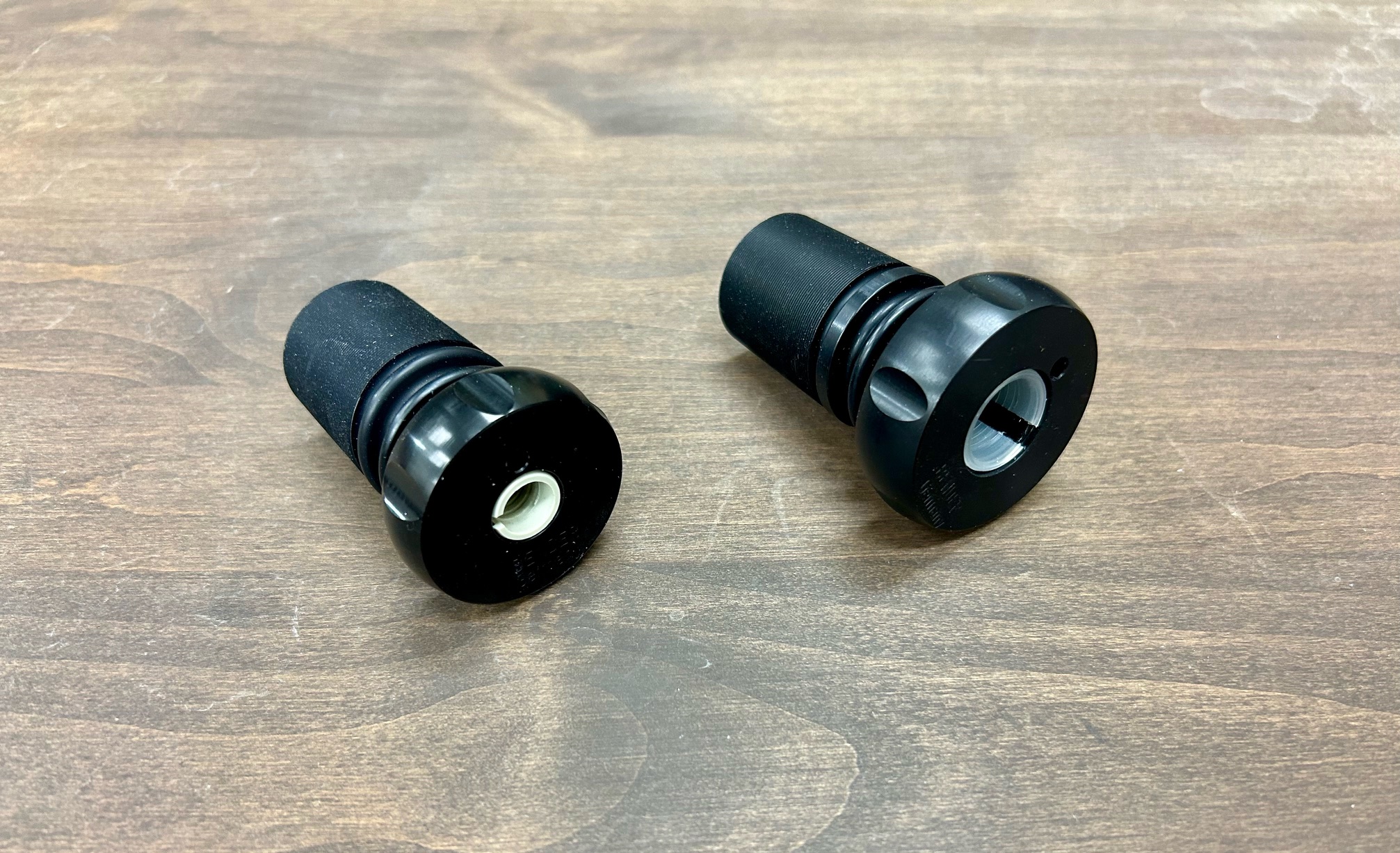 いま人気のアイテム コントラバスエンドピン 最新入荷】 試作品 弦楽器 20cm Bタイプ 弦楽器