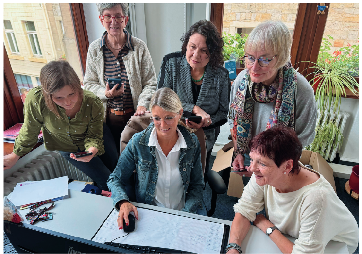 Interaktiver Workshop zum Thema "Cybermobbing, Online Stalking, Identitätsdiebstahl"