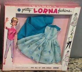 Lorna fashions NRFB. Photo from Worthpoint.