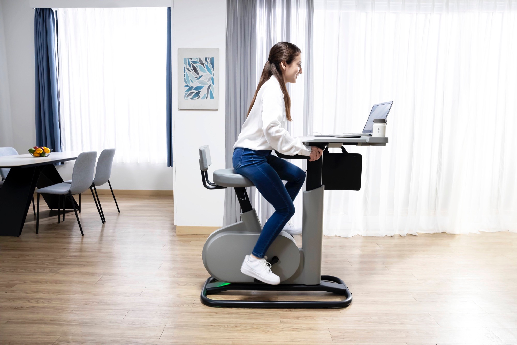 Acer eKinekt - Deskbike mit Stromgenerator