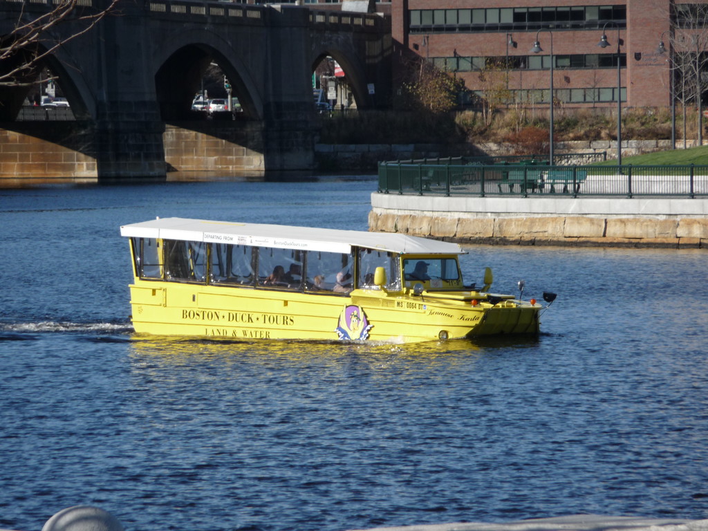 Boston Ducks (voiture amphibie)
